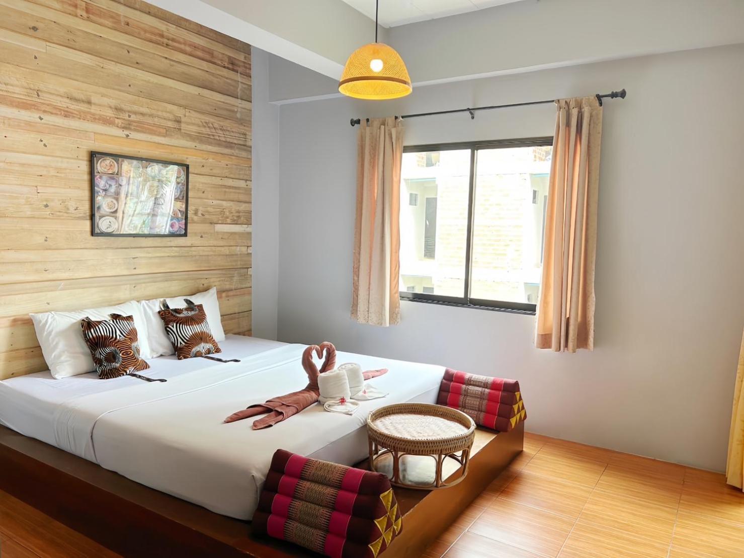 Hide Bangkok Hostel Екстер'єр фото