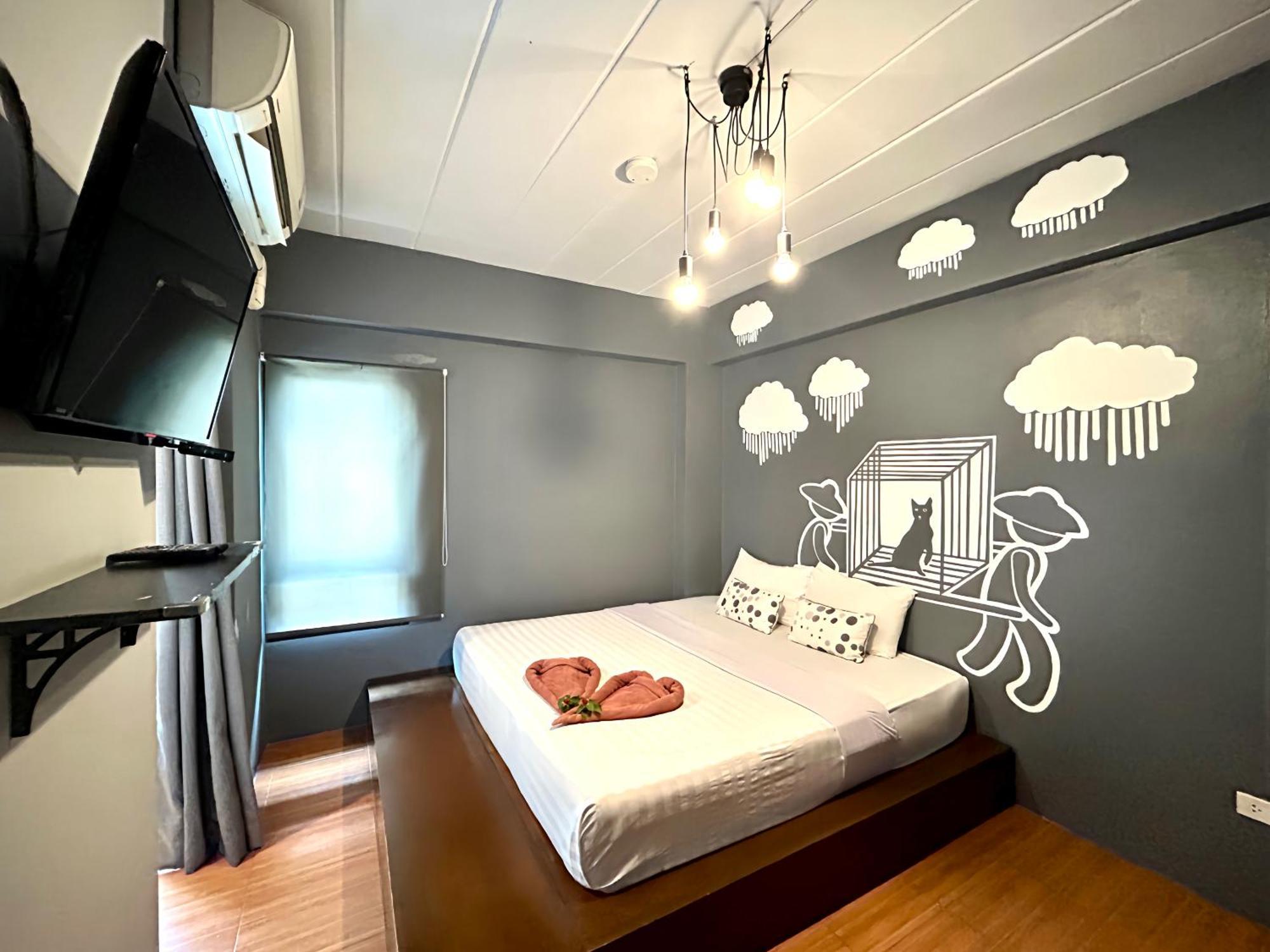 Hide Bangkok Hostel Екстер'єр фото