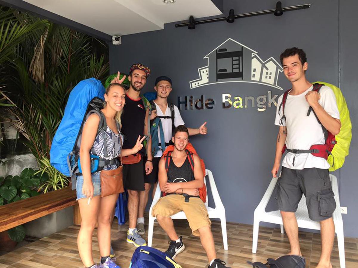 Hide Bangkok Hostel Екстер'єр фото