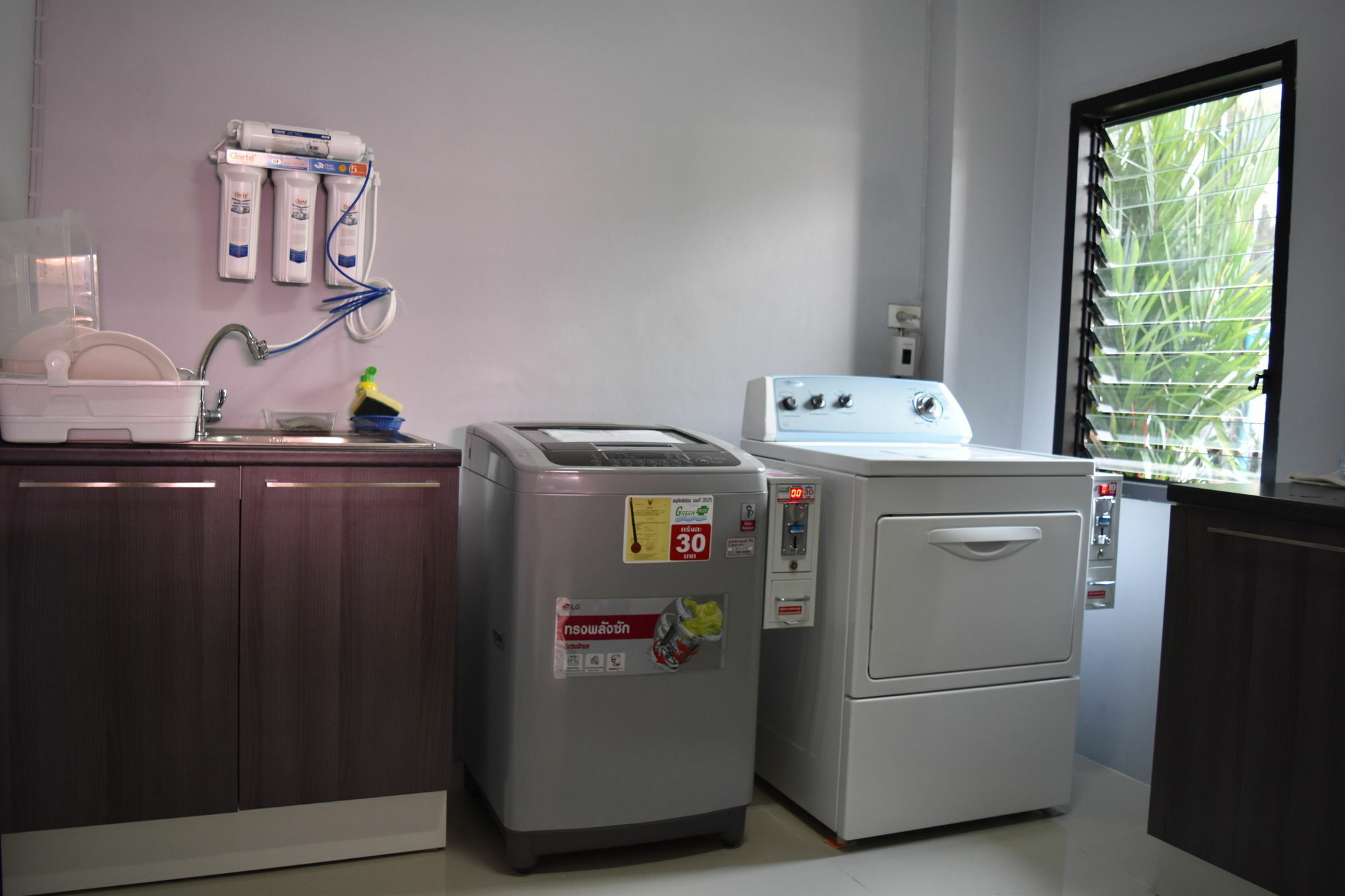 Hide Bangkok Hostel Екстер'єр фото